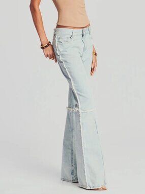 Retrofête Cillian Flare Jeans in Blue Dawn